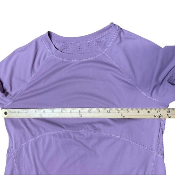 Avia Women's Crewneck Short Sleeve T-Shirt Size Medium Purple Air Vent reflector - Picture 9 of 15